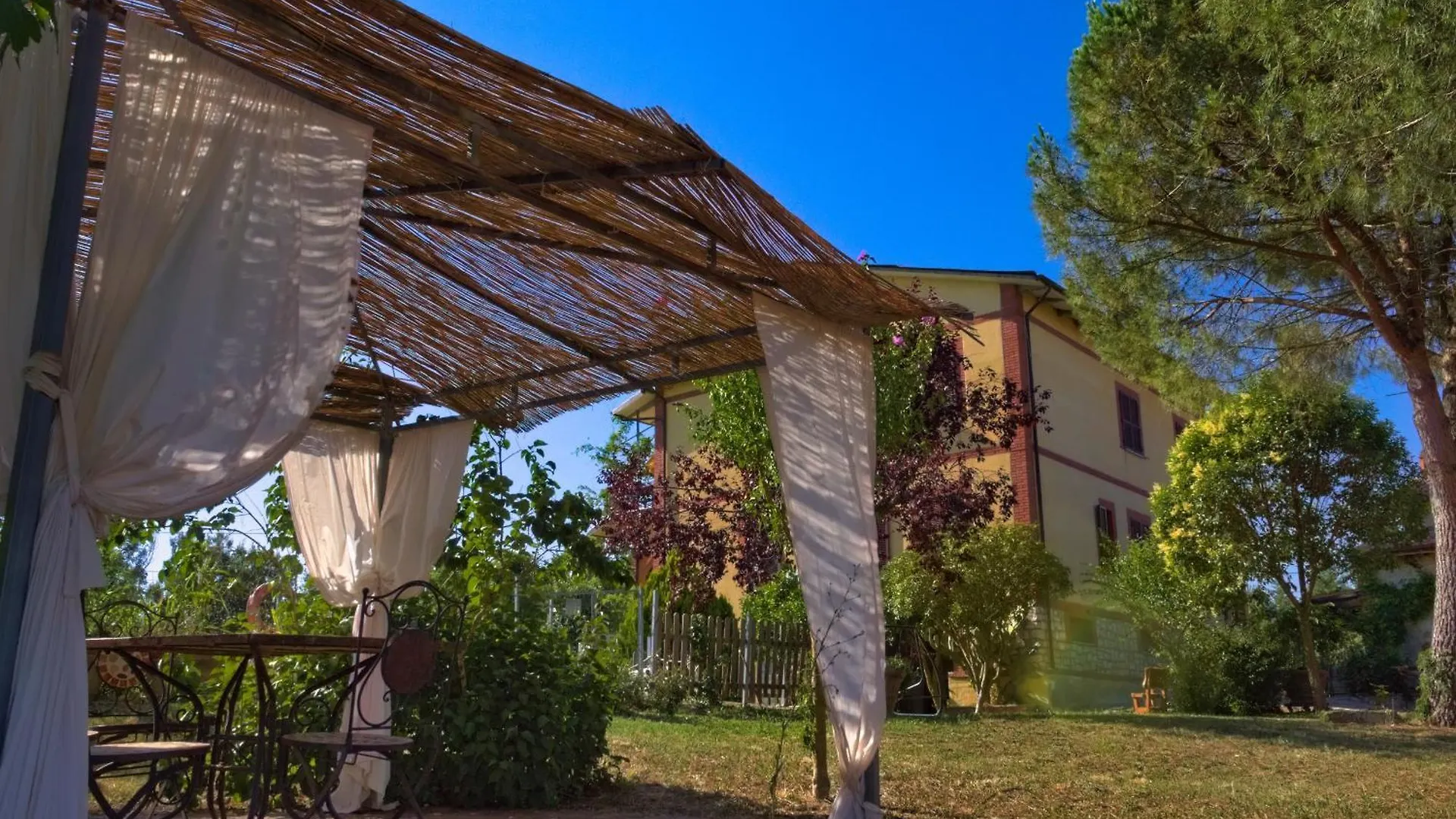 Cetine Vecchie Villa Torrita di Siena Italy